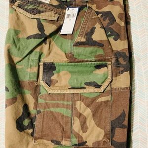 Camouflage cargo shorts